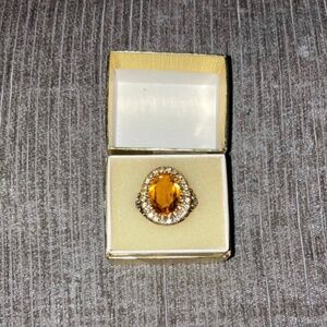 Vintage 1990's 18K gold and citrine ring <3